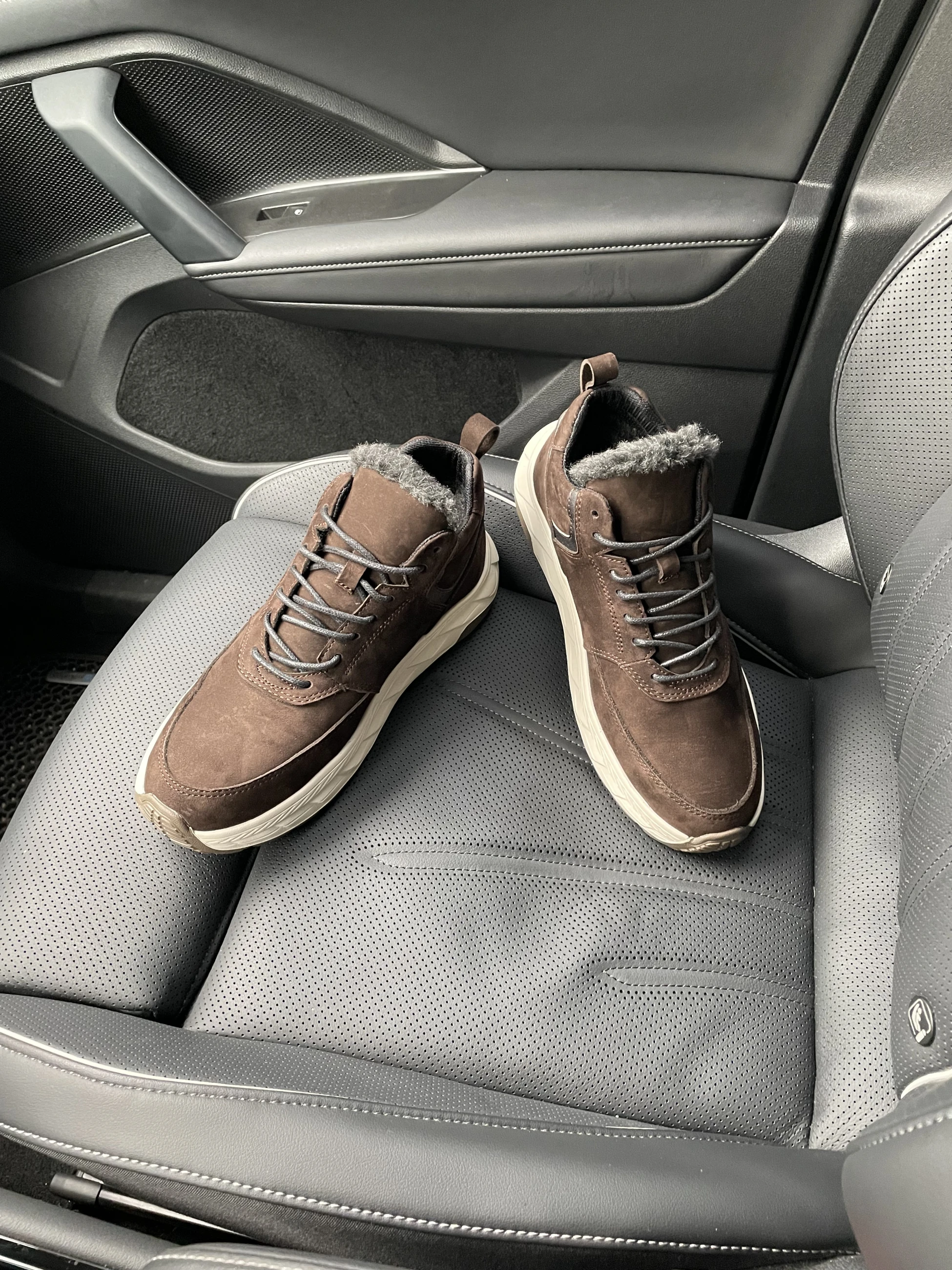Brown Suede, Зима, купити взуття