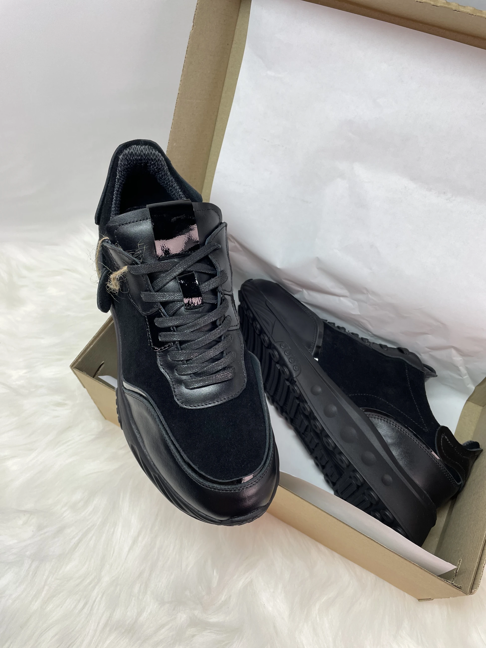 Кросівки Leather Fusion, Кросівки, купити взуття