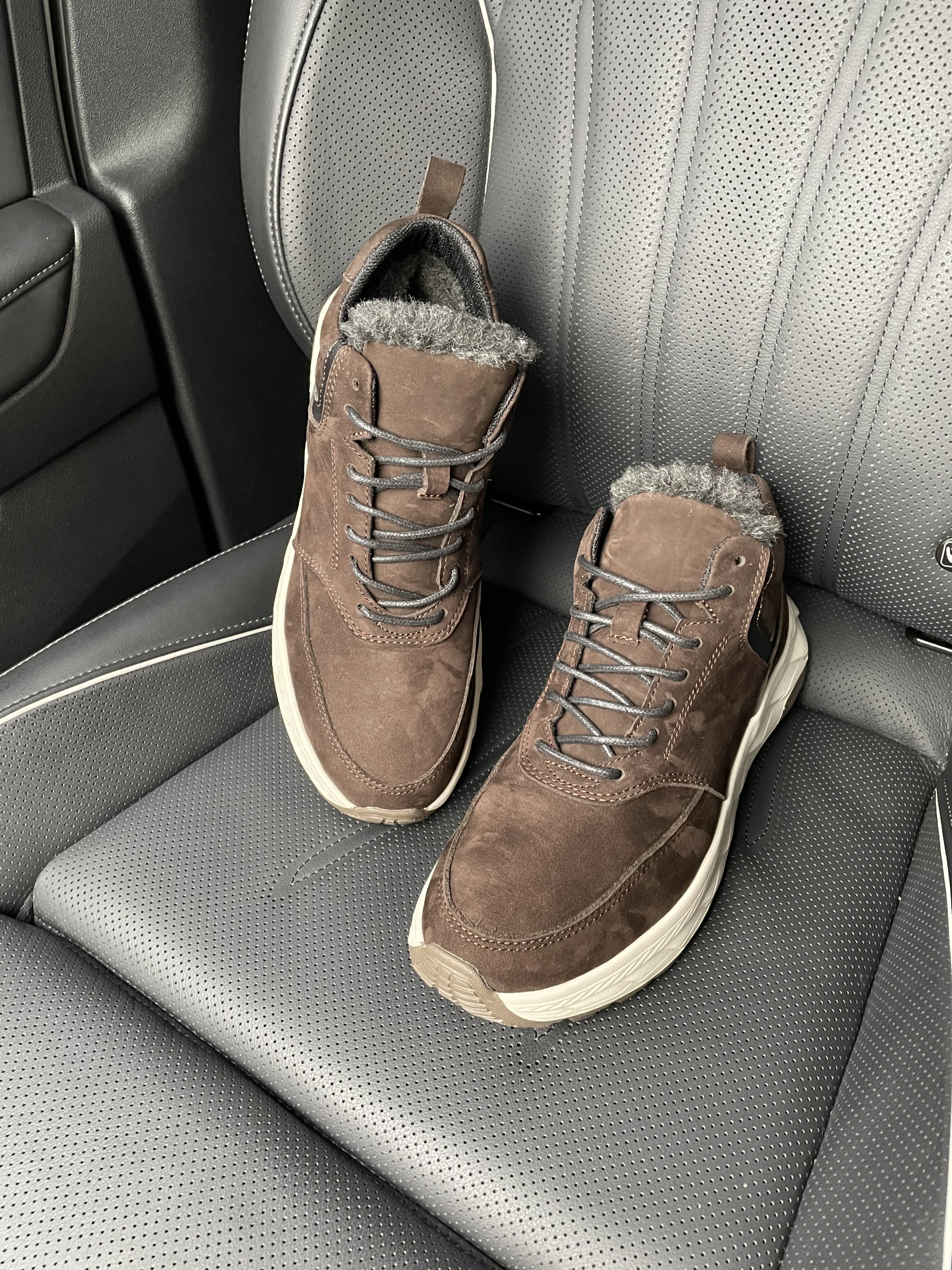 Brown Suede, Зима, купити взуття